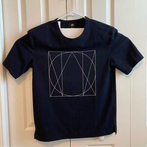 H&M Black Short Sleeve Tee with Geometric Design
